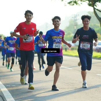 Runner Photo 8011091