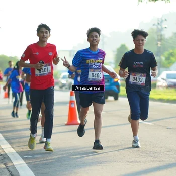 Runner Photo 8011092
