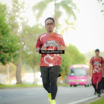 Runner Photo 8011095