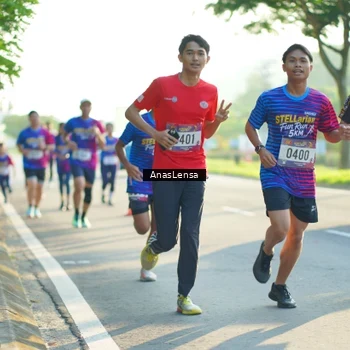Runner Photo 8011097