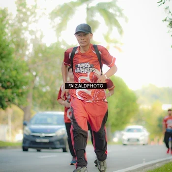 Runner Photo 8011103
