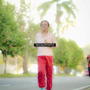 Runner Photo 8011115