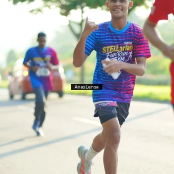 Runner Photo 8011135