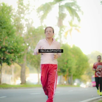 Runner Photo 8011142