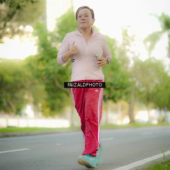 Runner Photo 8011145
