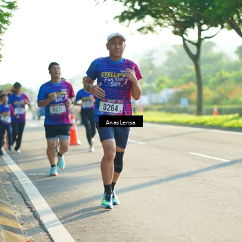 Runner Photo 8011159
