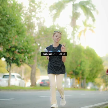 Runner Photo 8011170
