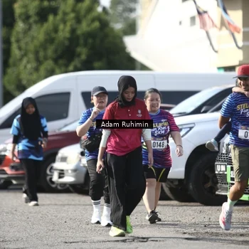 Runner Photo 8011171