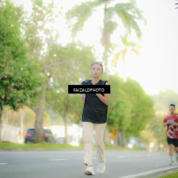 Runner Photo 8011175