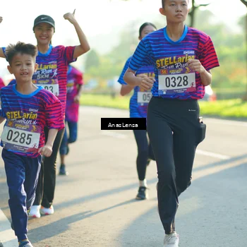 Runner Photo 8011198