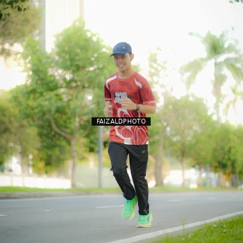 Runner Photo 8011241