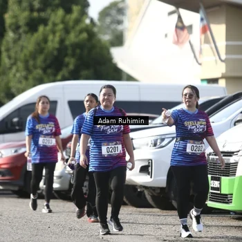 Runner Photo 8011243