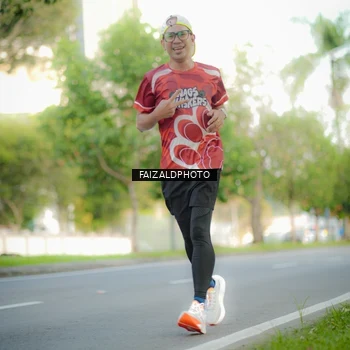 Runner Photo 8011268