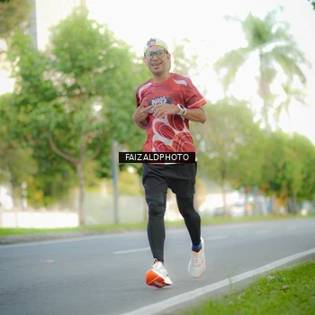 Runner Photo 8011274