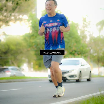 Runner Photo 8011285