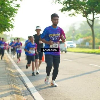 Runner Photo 8011296