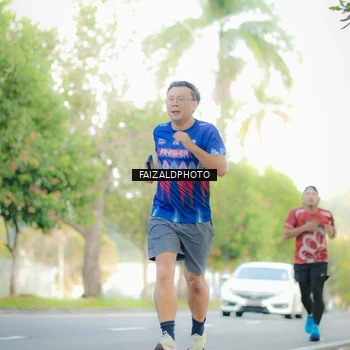 Runner Photo 8011298