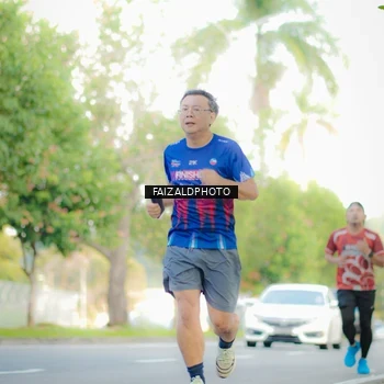 Runner Photo 8011302