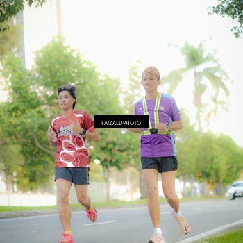 Runner Photo 8011314