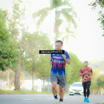 Runner Photo 8011315