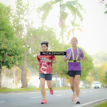 Runner Photo 8011319
