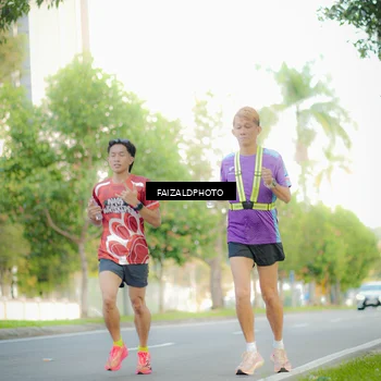 Runner Photo 8011321