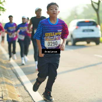 Runner Photo 8011354