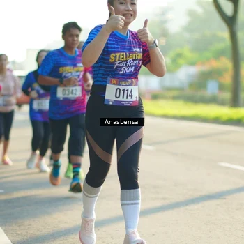 Runner Photo 8011436