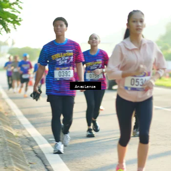 Runner Photo 8011541