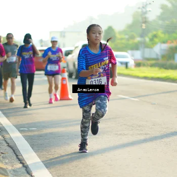 Runner Photo 8011623