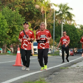 Runner Photo 8011633