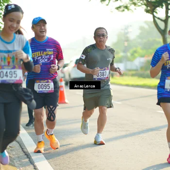 Runner Photo 8011670