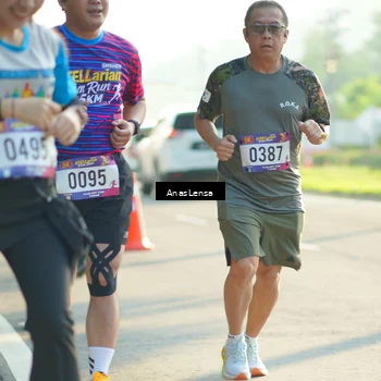 Runner Photo 8011678