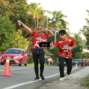 Runner Photo 8011688