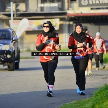 Runner Photo 8011690