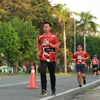 Runner Photo 8011693