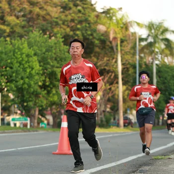 Runner Photo 8011702