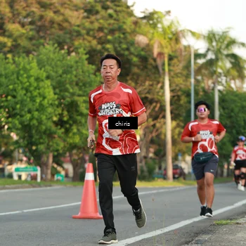 Runner Photo 8011703