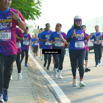 Runner Photo 8011873