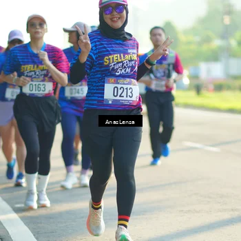 Runner Photo 8011875