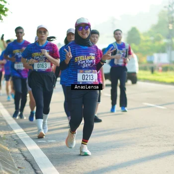 Runner Photo 8011878