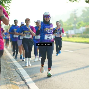 Runner Photo 8011880