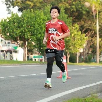 Runner Photo 8011901