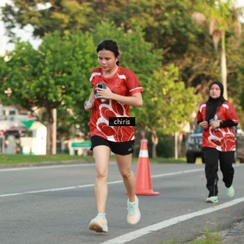 Runner Photo 8011995