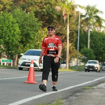 Runner Photo 8012000