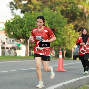 Runner Photo 8012006
