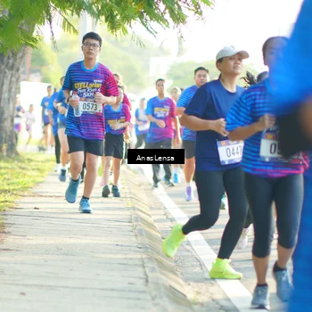 Runner Photo 8012014