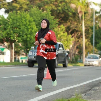 Runner Photo 8012024