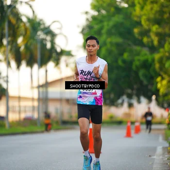 Runner Photo 8012041