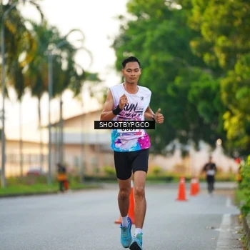 Runner Photo 8012045